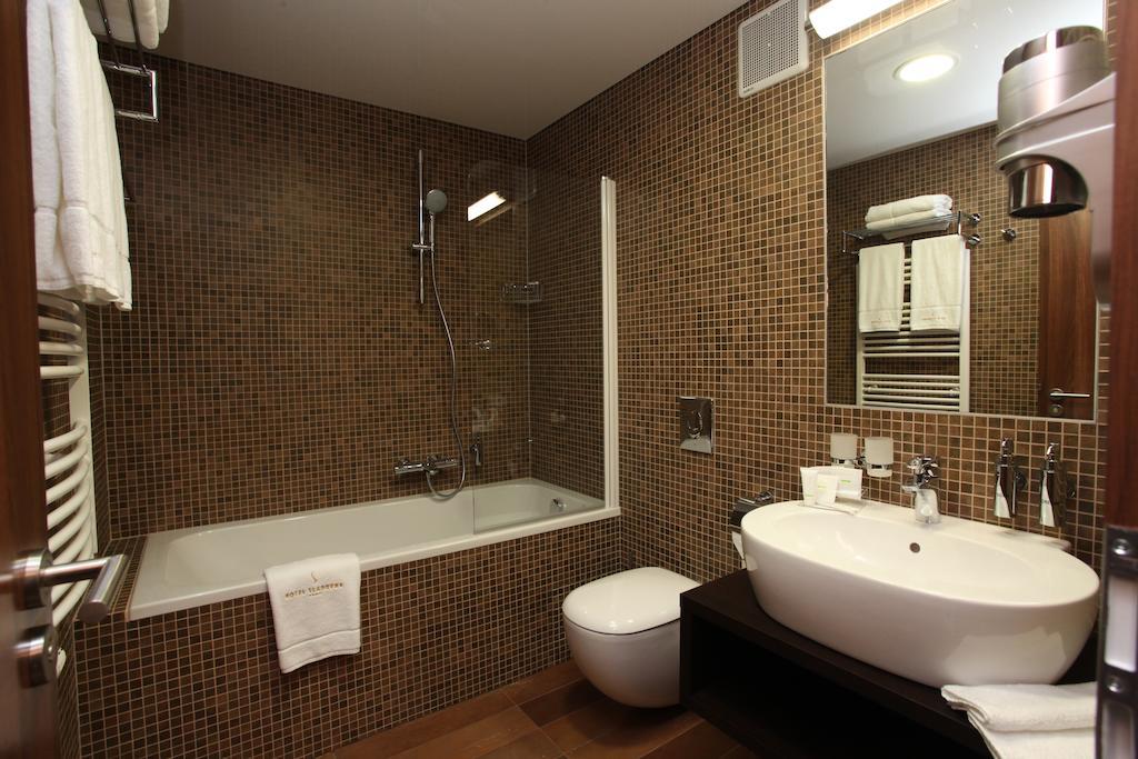 Hotel Sladovna سيرنا هورا الغرفة الصورة